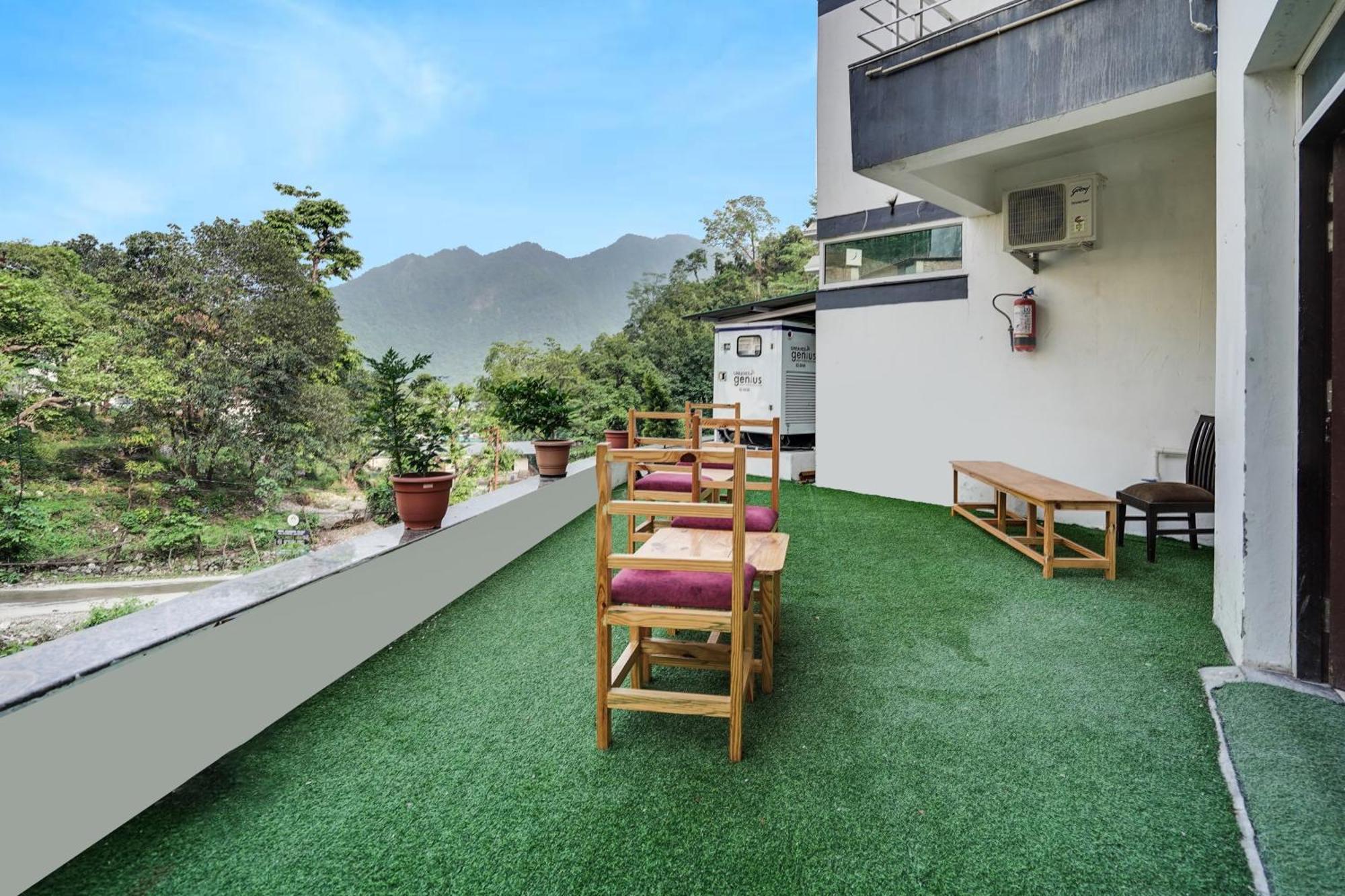 Super Townhouse Tapovan Exterior photo
